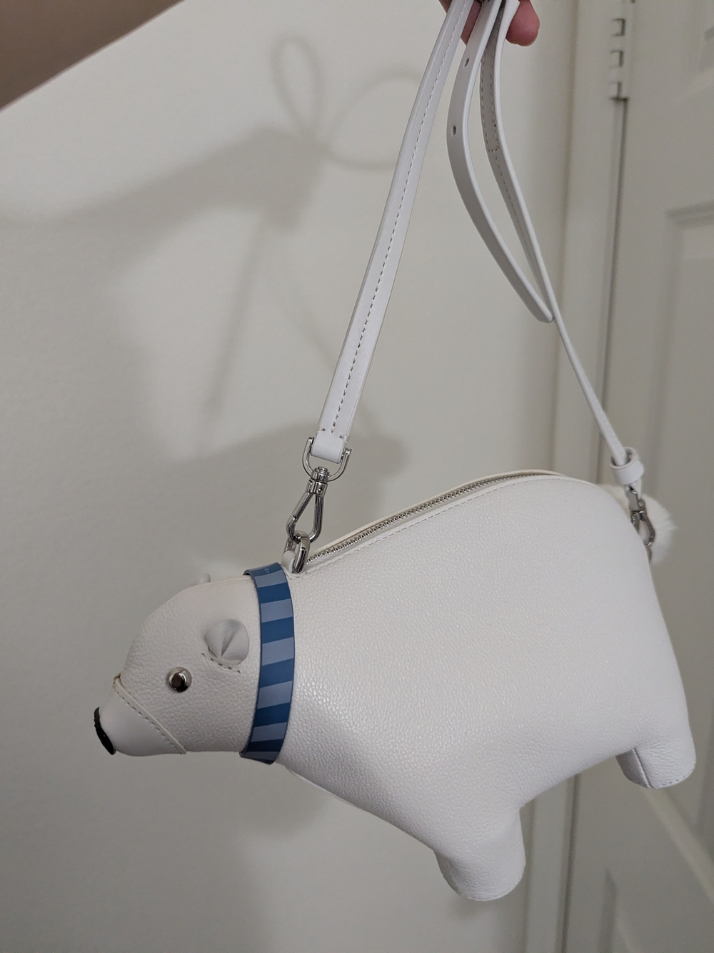 Kate Spade Arctic Friends Polar Bear Crossbody Bag K4744 Pre-owned - Picture 2 of 10